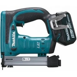 MAKITA Akku-Tacker 18.0V DST221RTJ